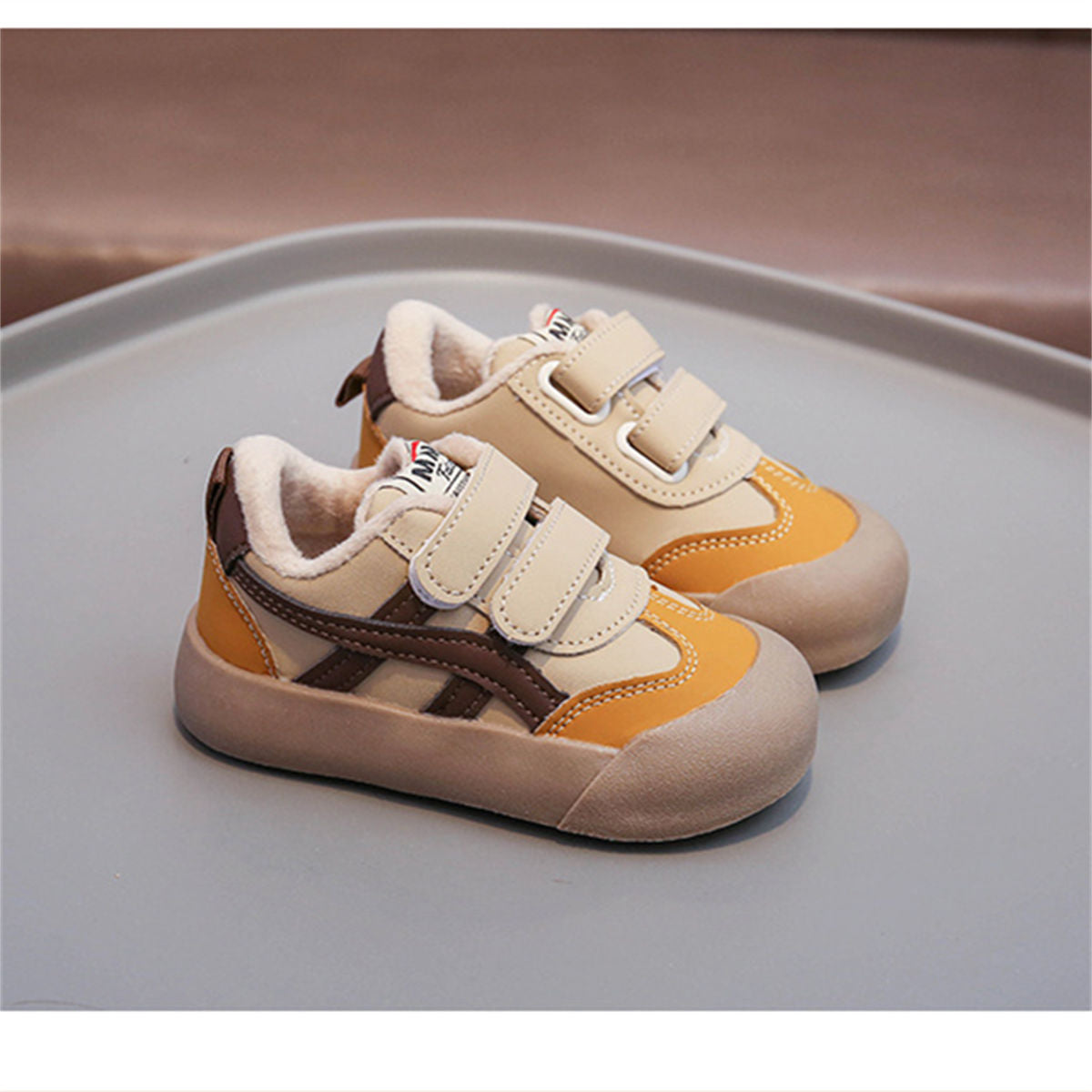 Middle and large boys winter plus velvet color matching casual style Forrest Gump shoes low-top sneakers