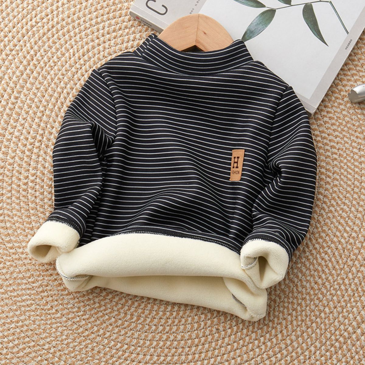 Autumn and winter boys and girls fleece bottoming shirt long sleeve T-shirt