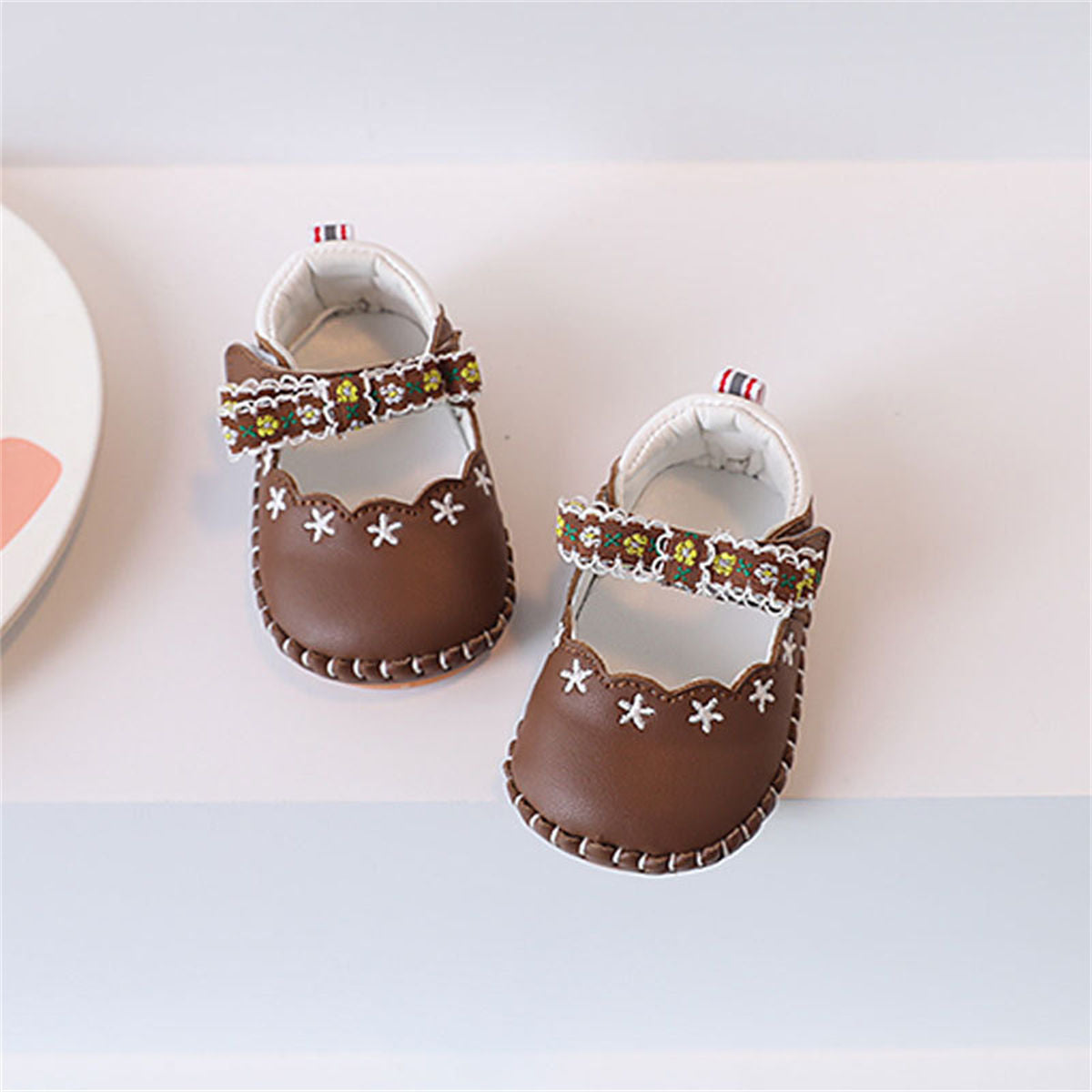 Baby Girls Autumn Embroidered Ladies Style Leather Shoes