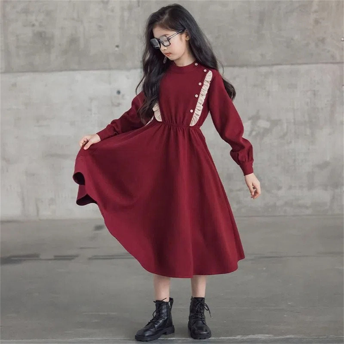 Autumn temperament style broken lace fashionable long-sleeved dress for middle and large girls