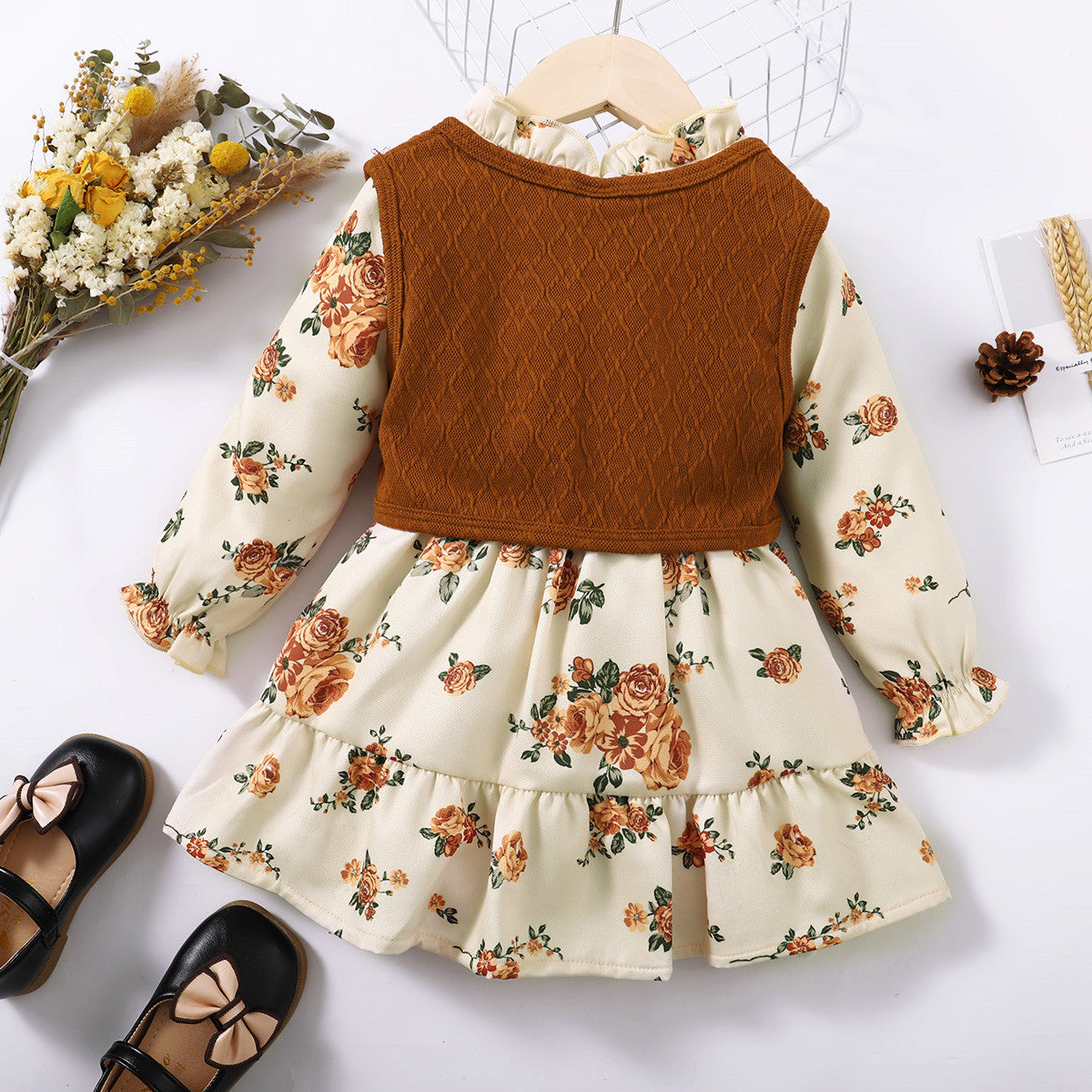 Brown vest small floral long sleeve dress suit