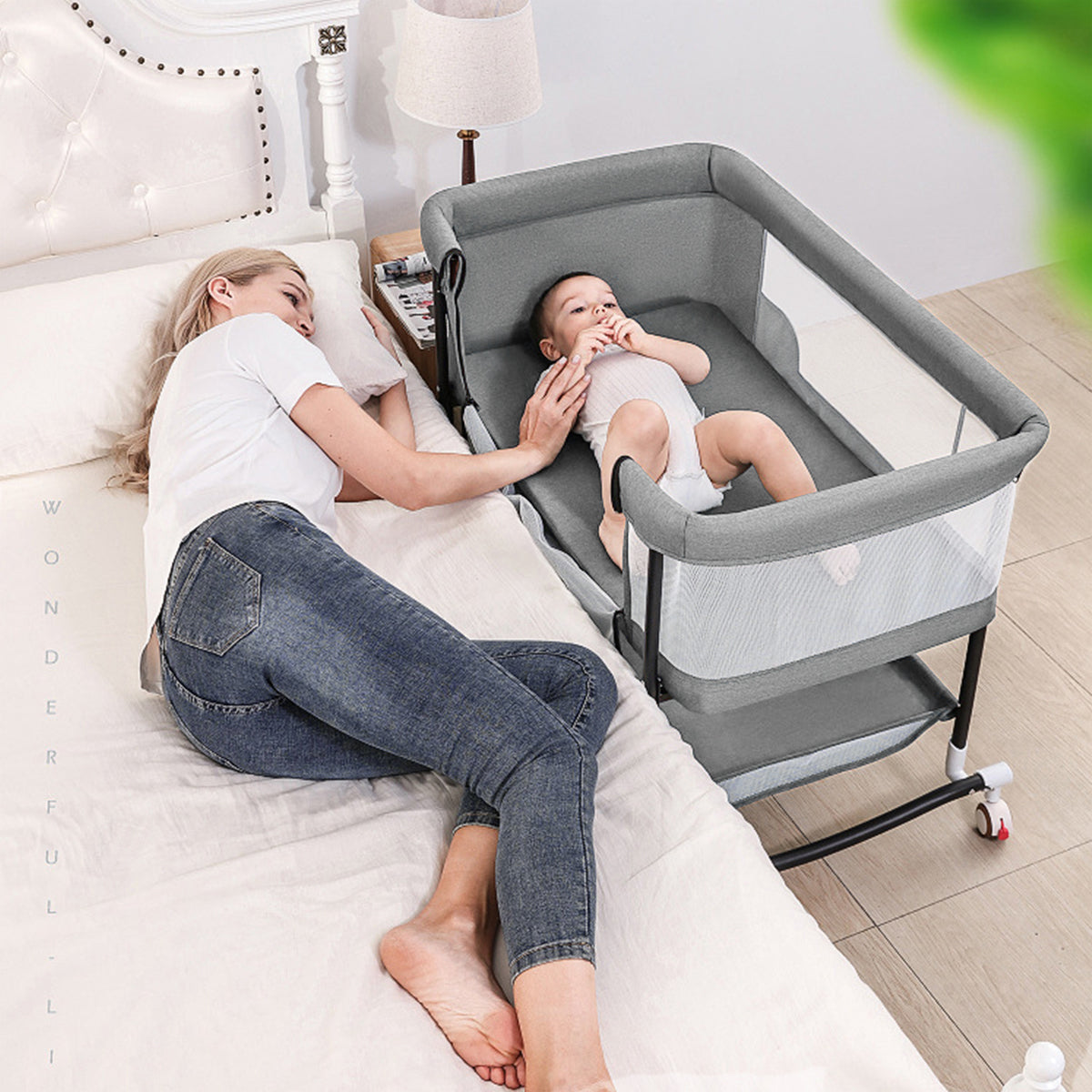 Crib newborn baby crib bed mobile portable children sleeping basket bed European-style folding crib versatile