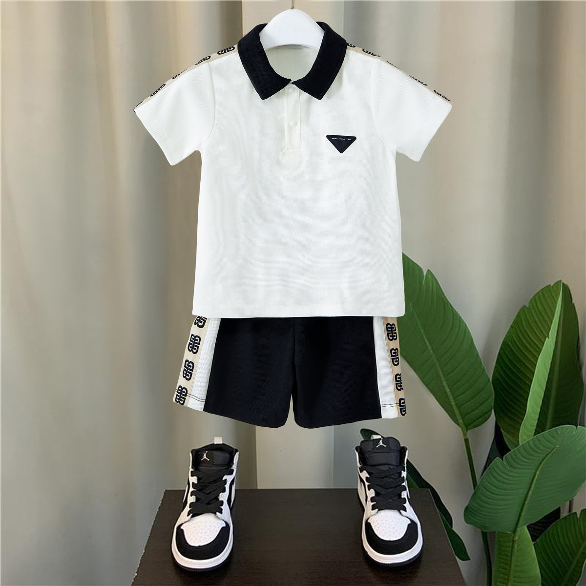 Toddler Boy's Lapel Polo and Shorts Suit Gentleman Style Contrast Color Design