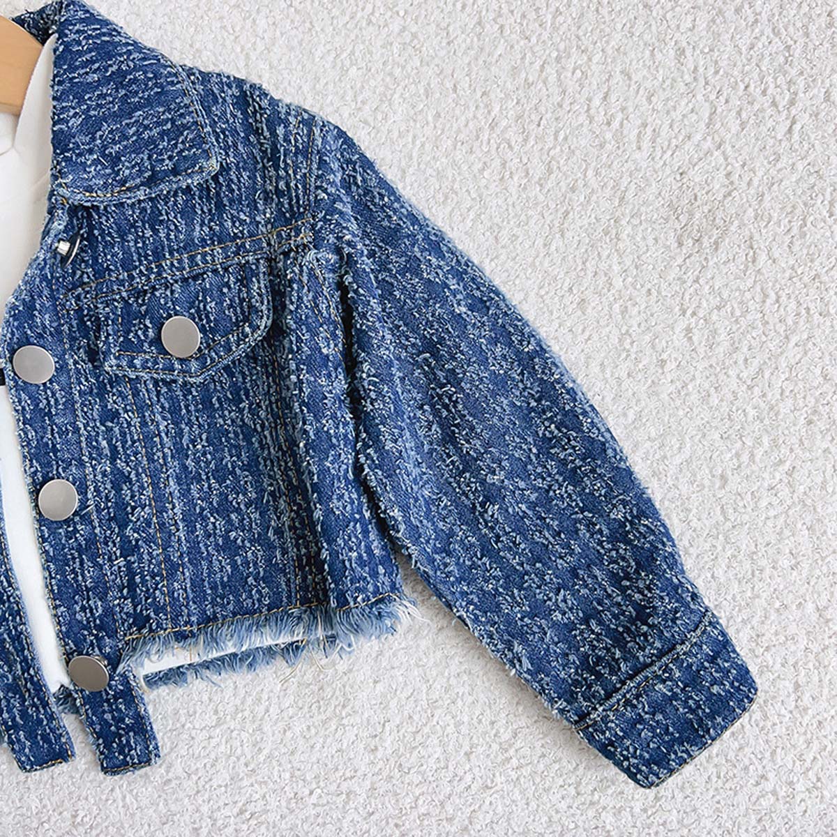 New autumn and winter preppy style long-sleeved girls' Chanel style denim jacket and short skirt two-piece suit