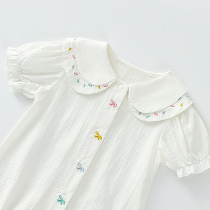 Short collar with shabby collar