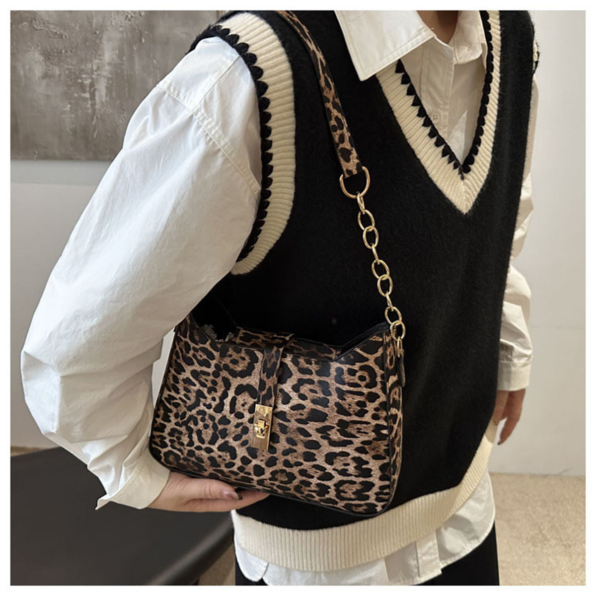 Women&#39;s high-end trendy all-match leopard print shoulder bag