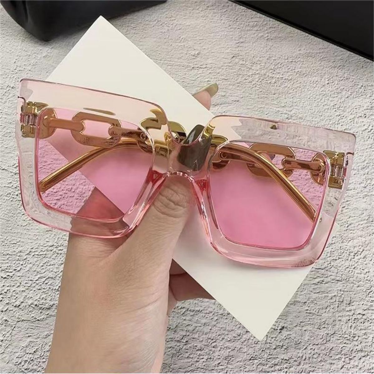 New chain anti-ultraviolet sunglasses European and American fashion square frame women's high-end sunglasses