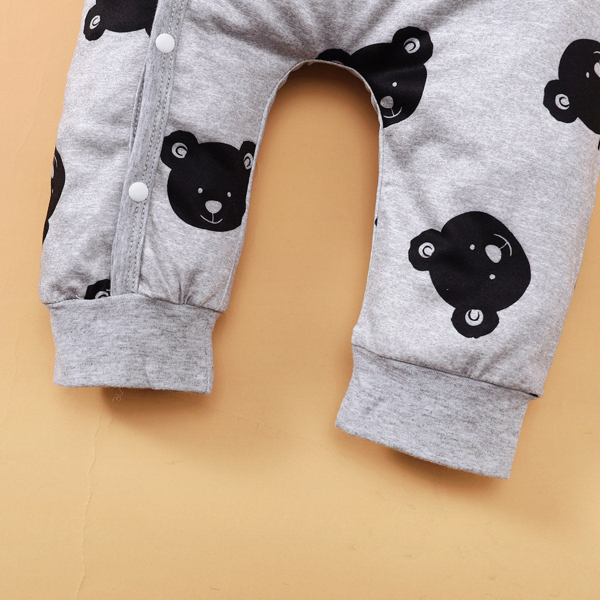 2-piece Baby Boy Allover Bear Printed Long-sleeved Long-leg Romper & Matching Infant Hat