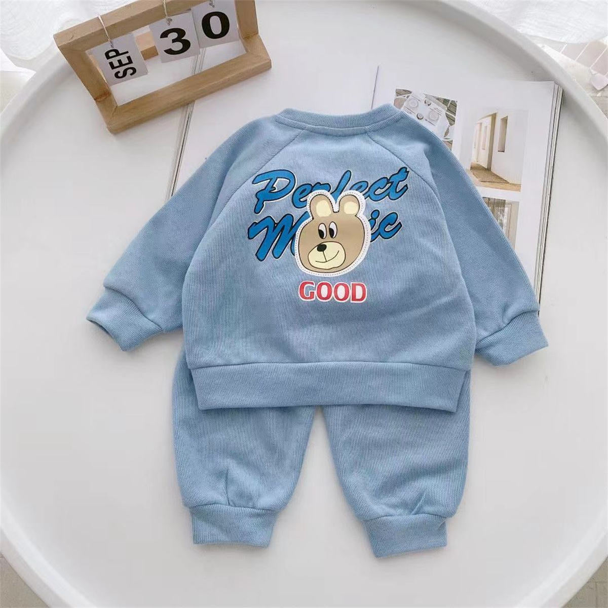 Infant and Toddler Sports Spring and Autumn Two-Piece Sweater Set