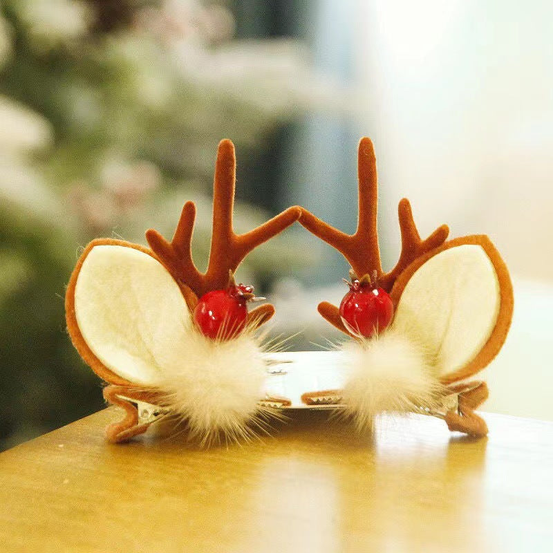 Children's 2-pack cute Christmas style deer hair clips