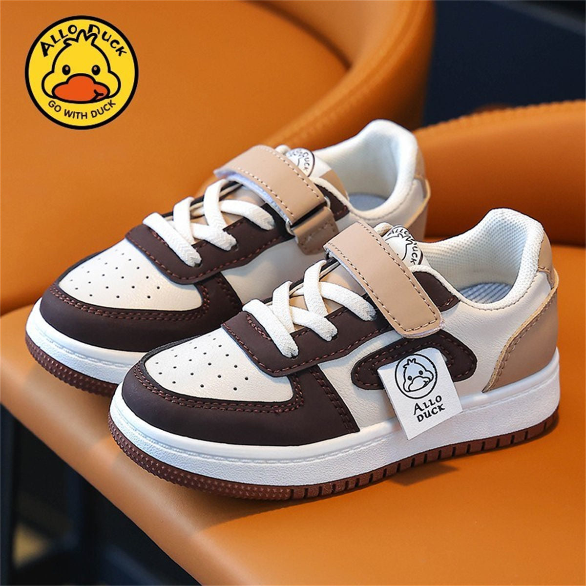 Autumn yellow duck breathable waterproof low-top sneakers for boys and girls