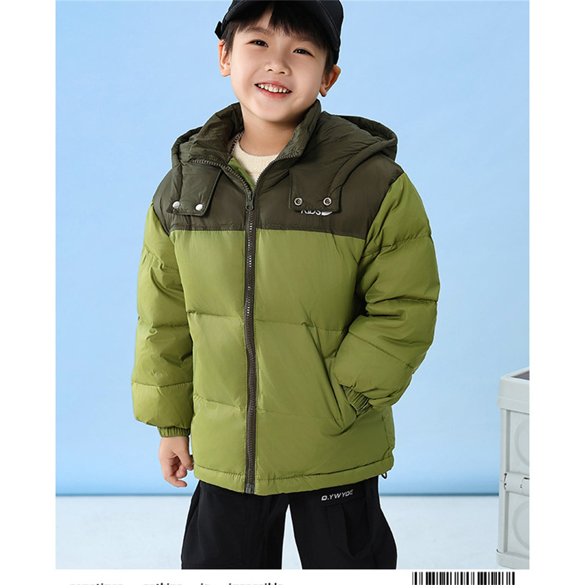 Winter color matching simple waterproof warm hooded short down jacket for middle and large boys and girls