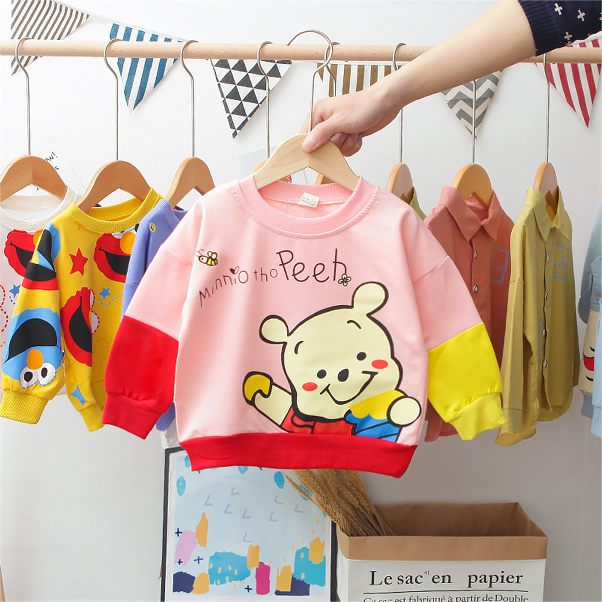 Boys and girls baby stylish cartoon bear contrast color long sleeve sweatshirt