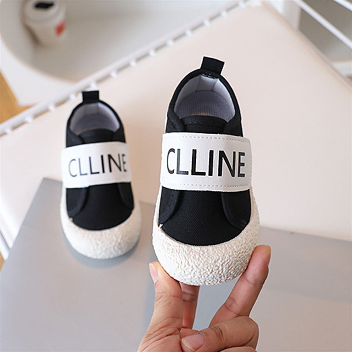 Autumn solid color letter style low-top canvas shoes for boys and girls