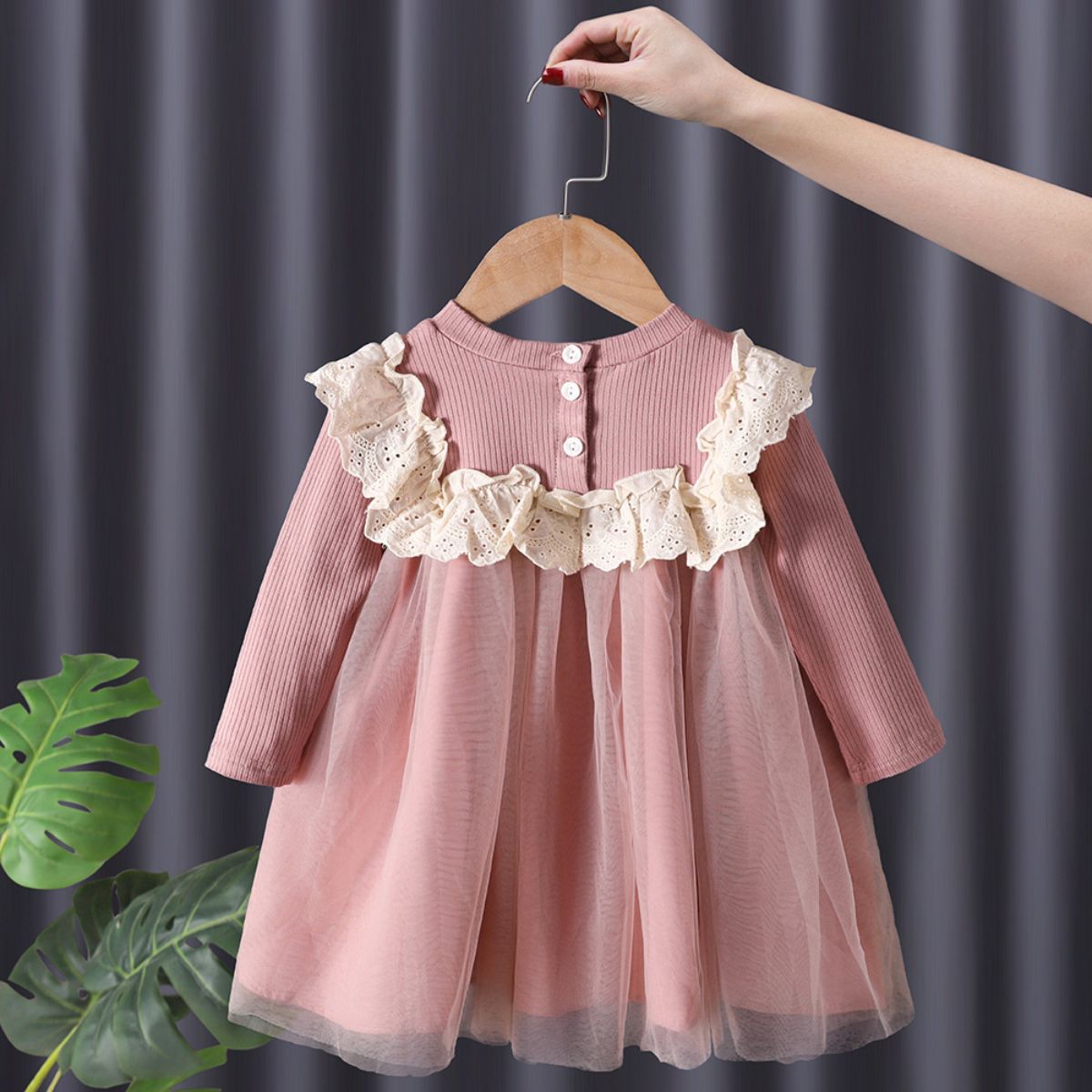 Girls Spring and Autumn New Princess Dress Cotton Fashion Long Sleeve Dress Tulle Dress