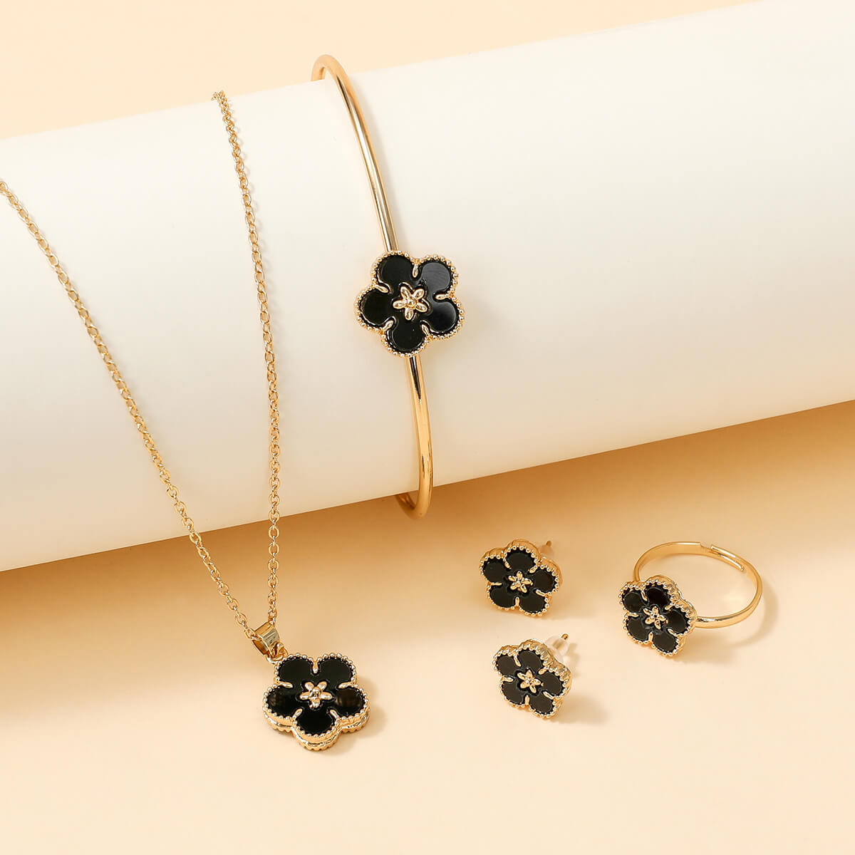 Children's 4-piece four-leaf clover jewelry set