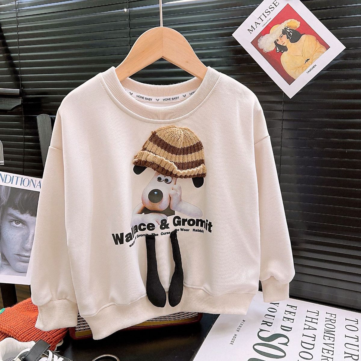 Children's sweatshirt autumn and winter style small and medium children's autumn sweatshirt boys autumn tops