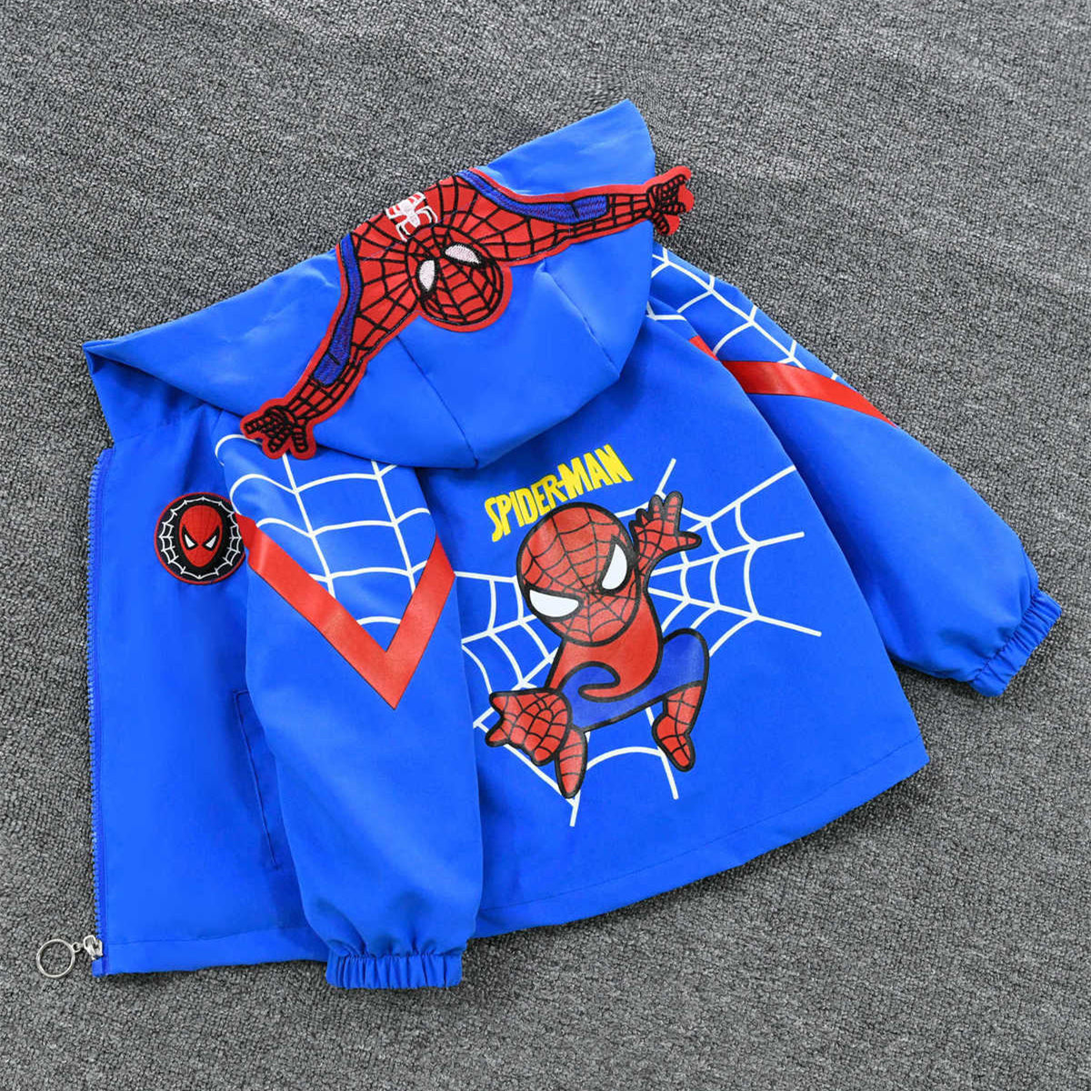 Children's clothing jackets spring and autumn new children's cartoon new hooded girls' jackets cardigan windbreaker