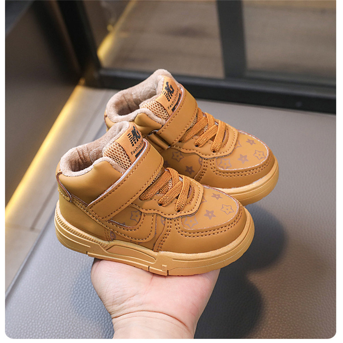 Children's autumn and winter boys and girls plus velvet fashionable printed warm non-slip high-top cotton shoes