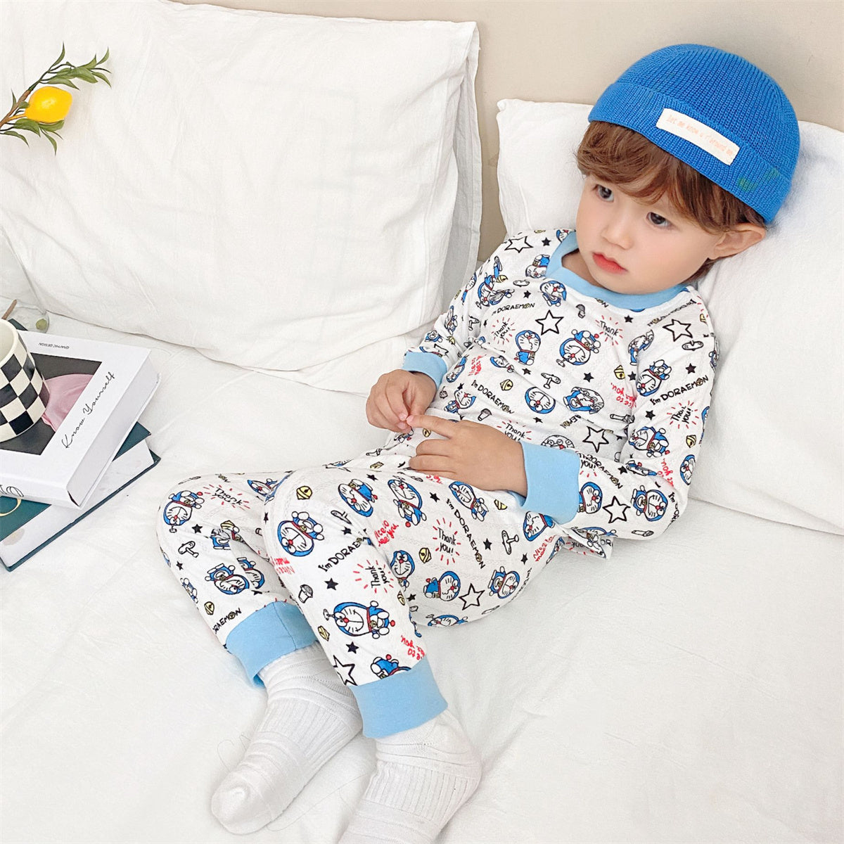 Children's two-piece cartoon pattern print long-sleeved suit