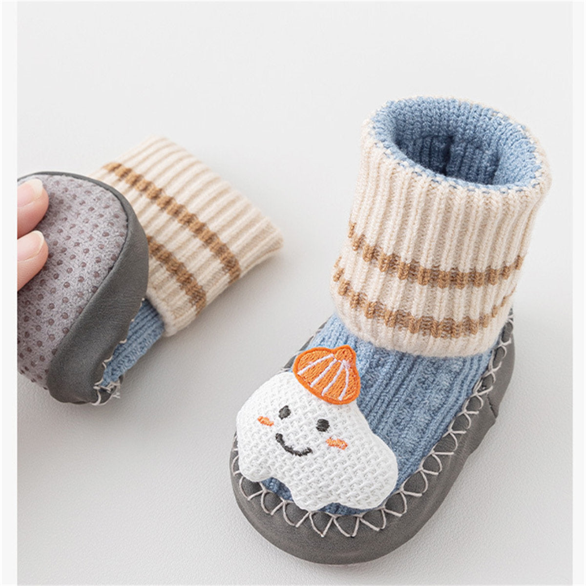 Infant and toddler boys and girls autumn and winter floor socks shoes non-slip warm casual shoes