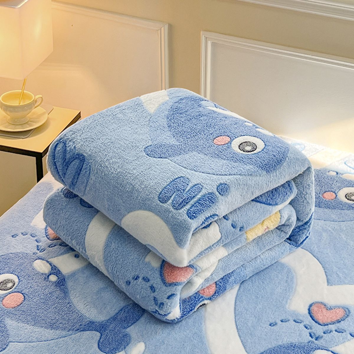 Coral Milk Velvet Children&#39;s Cartoon Blanket