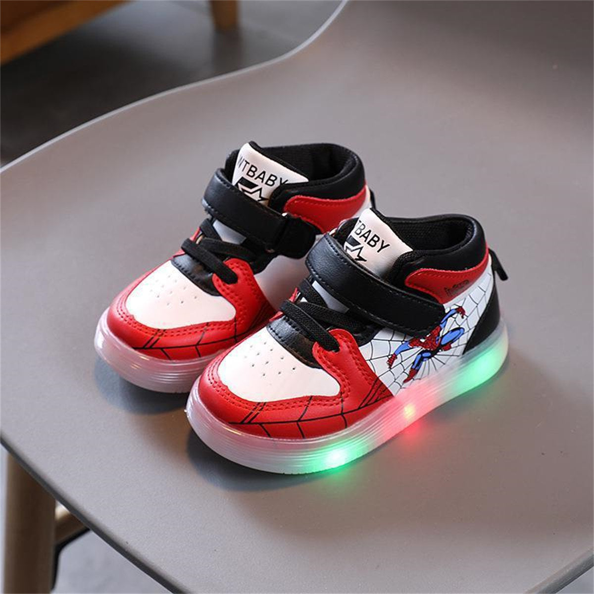 Cool Spider-Man soft-soled luminous LED soft-soled warm high-top sneakers for little boys