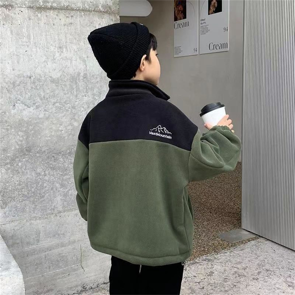 Winter thickened fleece contrast color stitching stand collar coat for middle and large boys