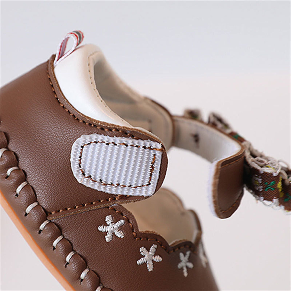 Baby Girls Autumn Embroidered Ladies Style Leather Shoes