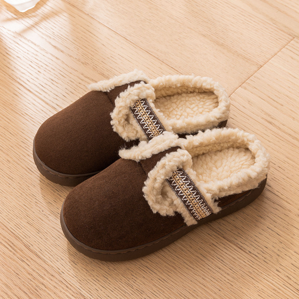 Women&#39;s warm plush Birkenstock cotton slippers