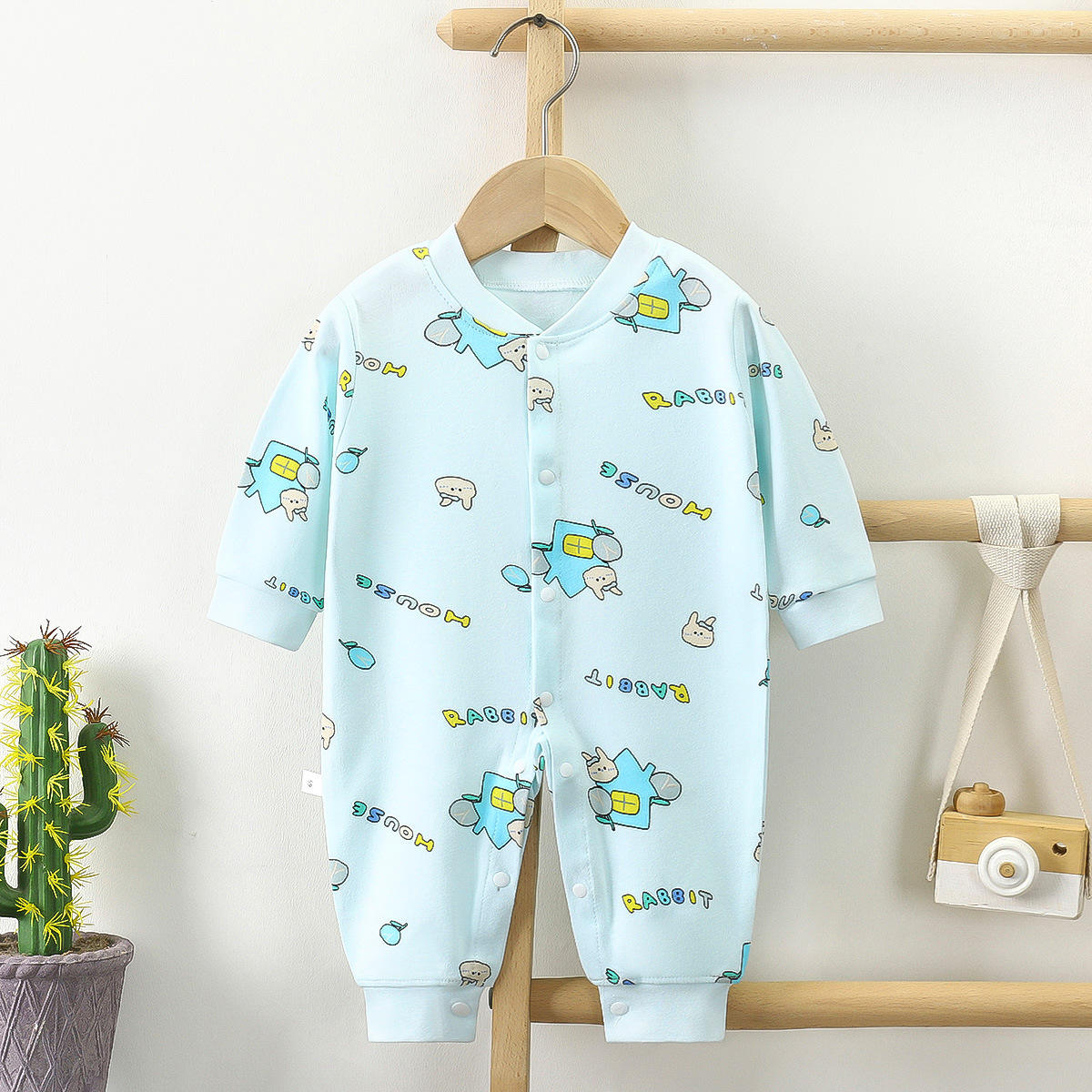 Baby cartoon spring and fall pajamas