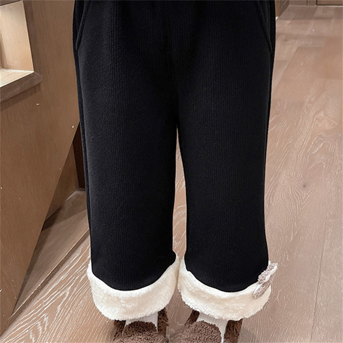 Winter cute solid color plush edge plush warm knitted trousers for middle and large children and girls