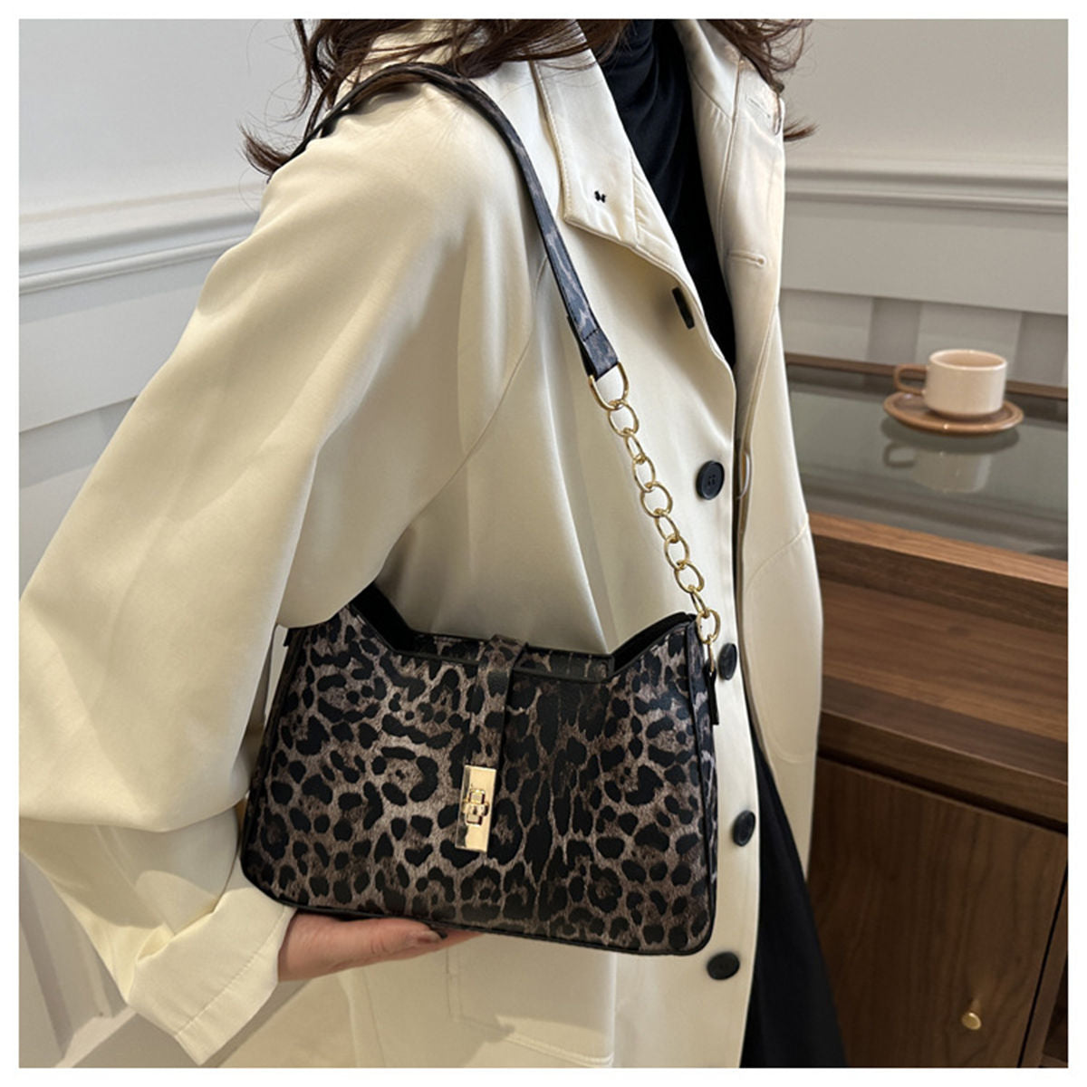 Women&#39;s high-end trendy all-match leopard print shoulder bag