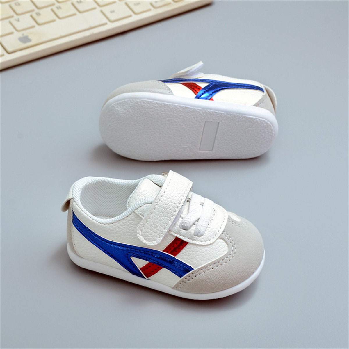 Simple lines style leather waterproof, non-slip and shock-absorbing toddler shoes for boys and girls