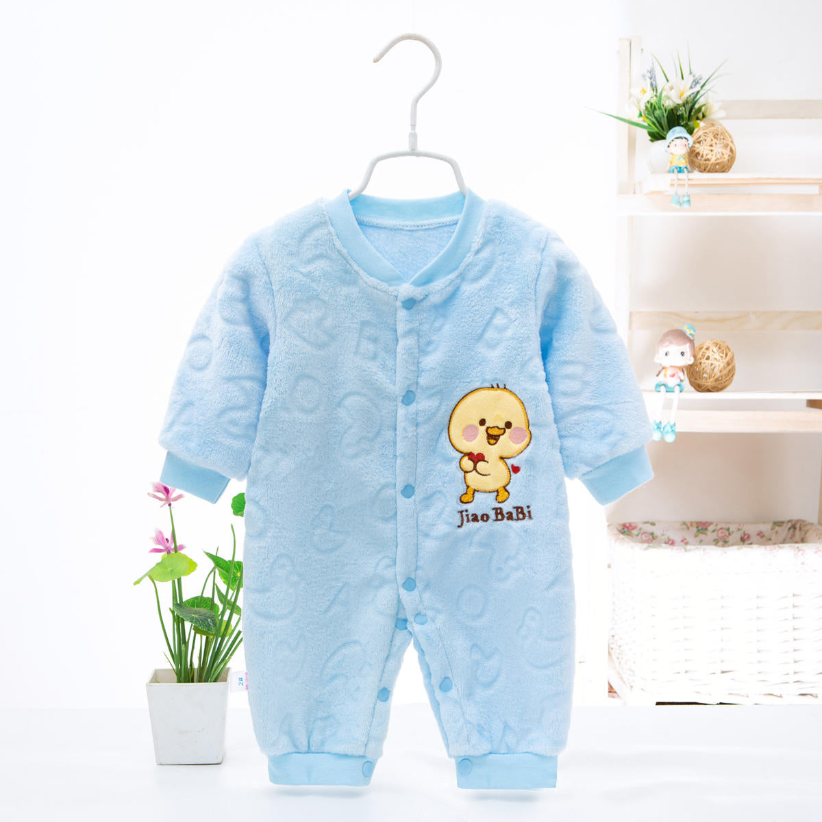 Infant and toddler jumpsuit coral fleece pajamas autumn and winter cute baby baby thick warm romper home crawling clothes