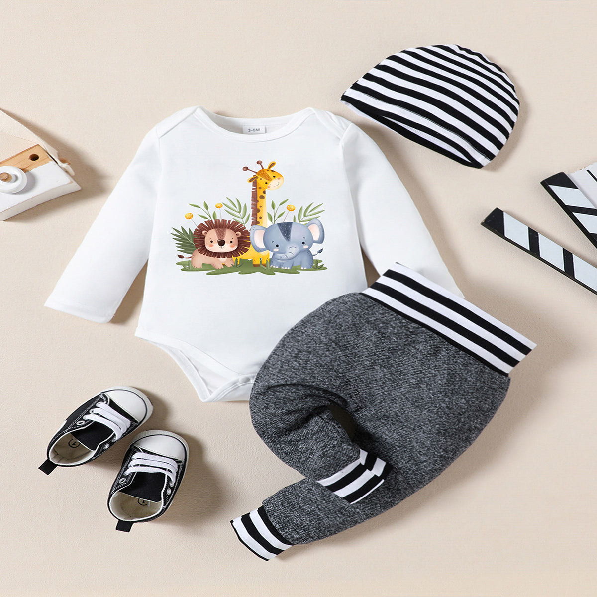 Baby boy spring and autumn suit cartoon small animal print long-sleeved top with cotton cropped pants casual home three-piece suit