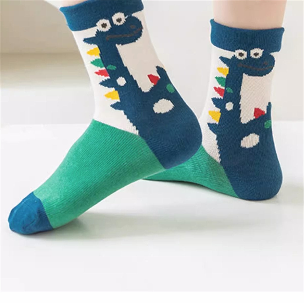 Children's boys cartoon dinosaur pattern bright color autumn and winter cotton socks