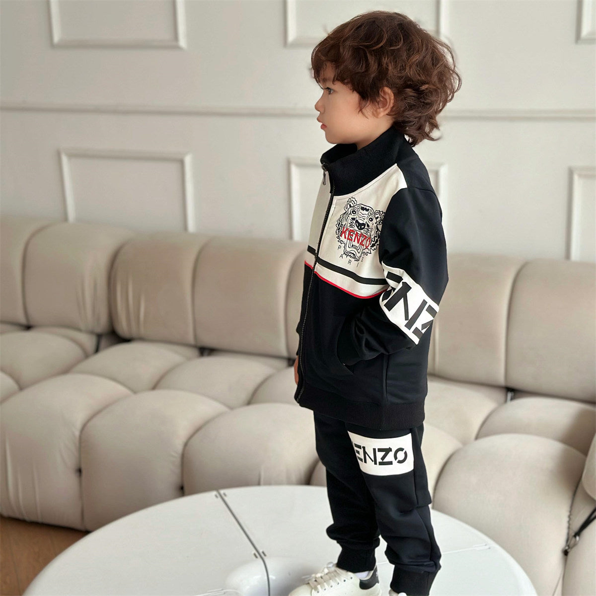 Fashion Letter Zipper Jacket Casual Sports Suit