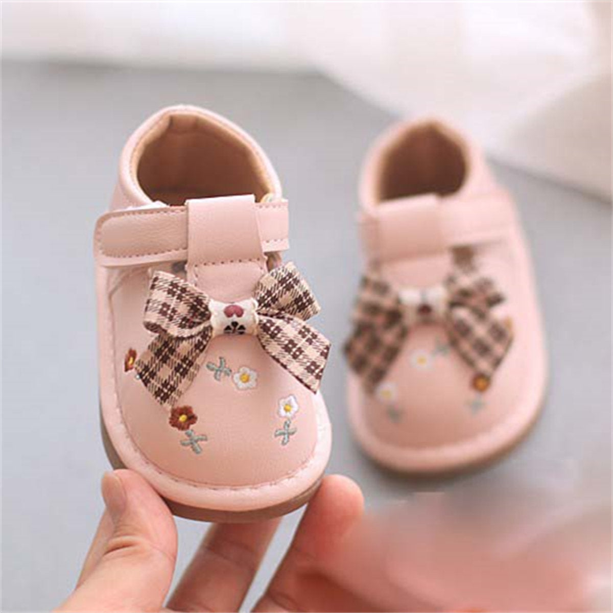 Baby Girls Cute Embroidered Bowknot Soft Sole Velcro Leather Shoes