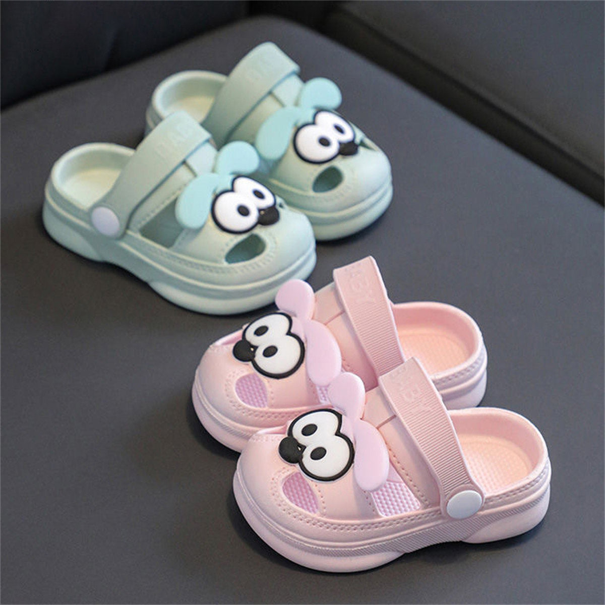 Cute bear soft bottom non-slip home bathroom slippers