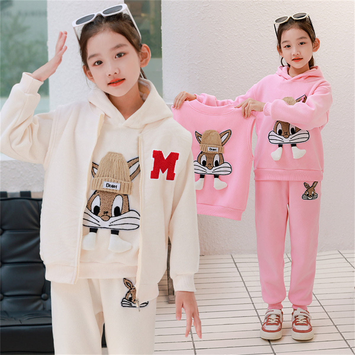 Girls autumn and winter three-piece suits plus velvet and thick sports casual style cute pattern multi-piece suit