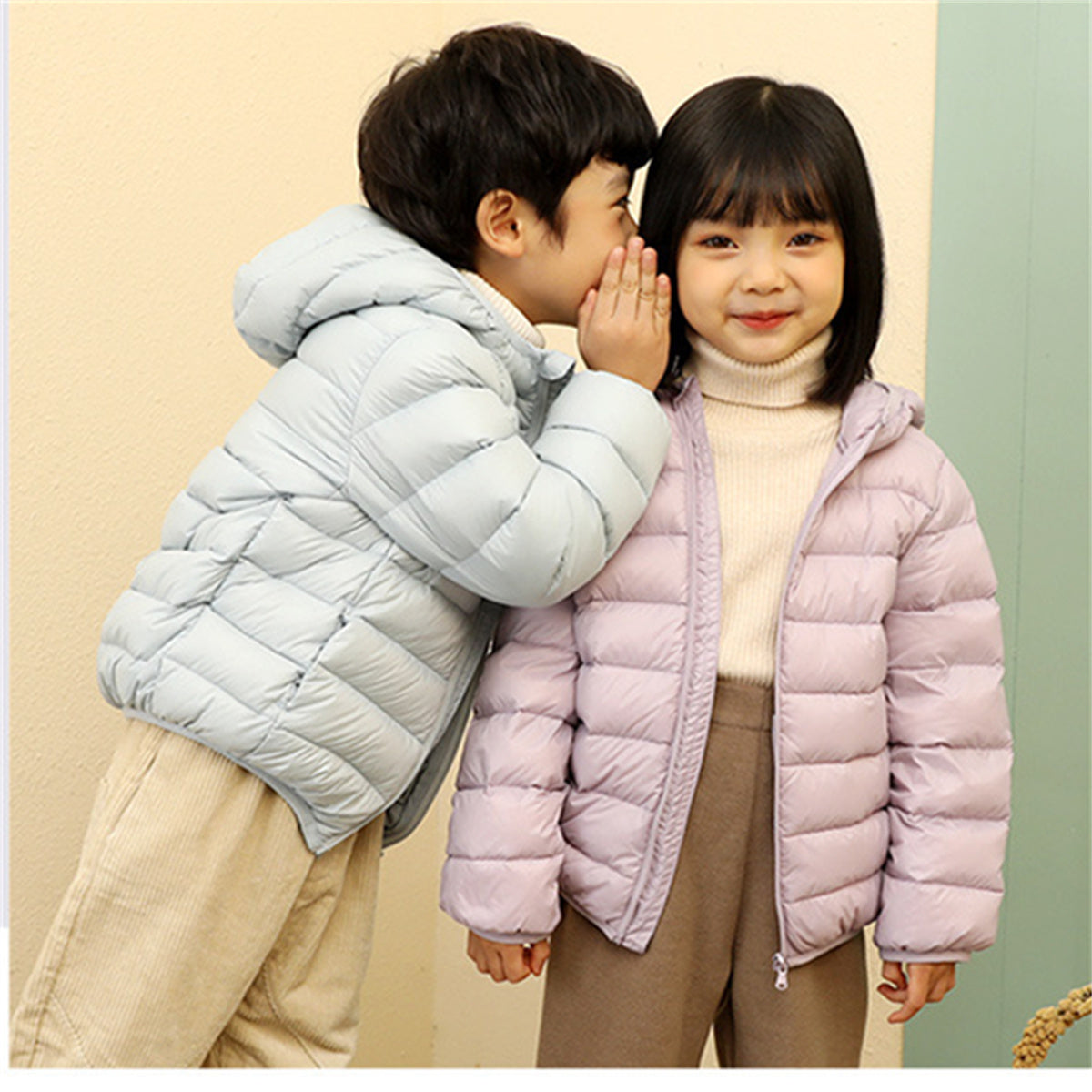 Winter simple solid color thin hooded short down jacket for boys and girls