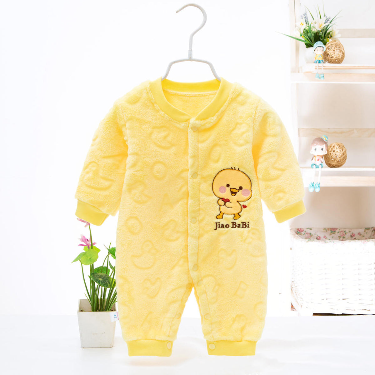 Infant and toddler jumpsuit coral fleece pajamas autumn and winter cute baby baby thick warm romper home crawling clothes