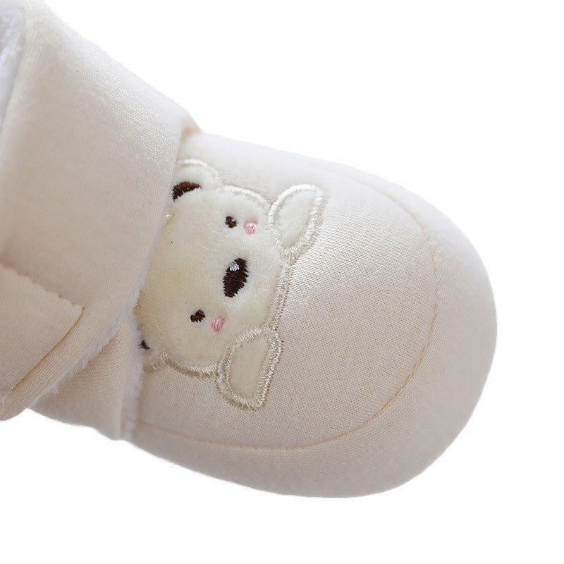 Baby and toddler boys winter cute bear pattern plush warm soft sole cotton shoes