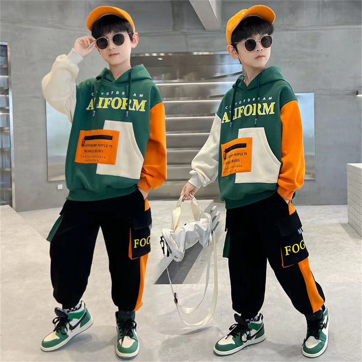 Middle and large boys autumn color matching fashionable bright color hooded sweatshirt suit