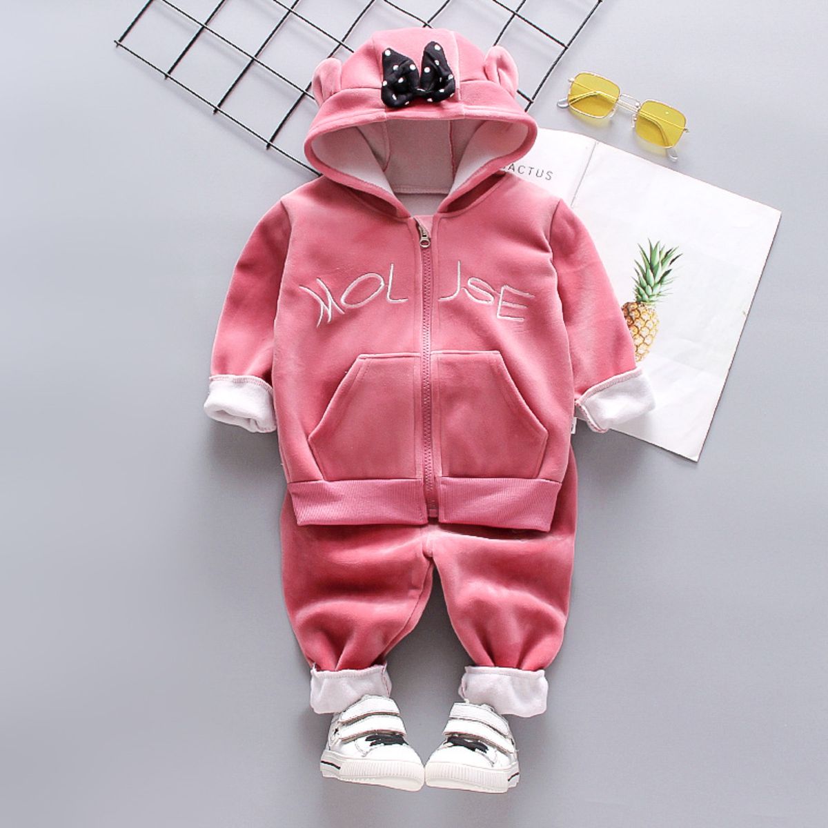 Children's gold velvet suit girls plus velvet sweater baby autumn and winter clothes baby double-sided velvet two-piece suit