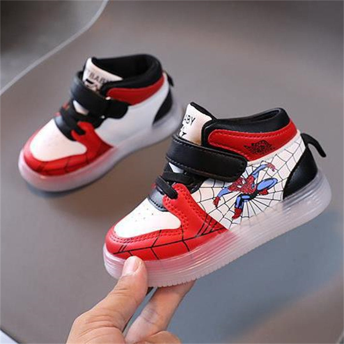 Cool Spider-Man soft-soled luminous LED soft-soled warm high-top sneakers for little boys