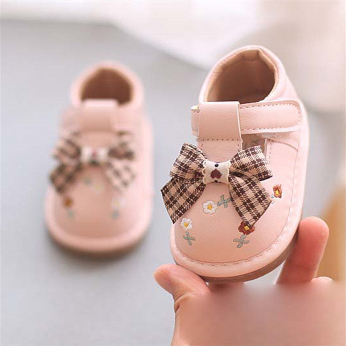 Baby Girls Cute Embroidered Bowknot Soft Sole Velcro Leather Shoes