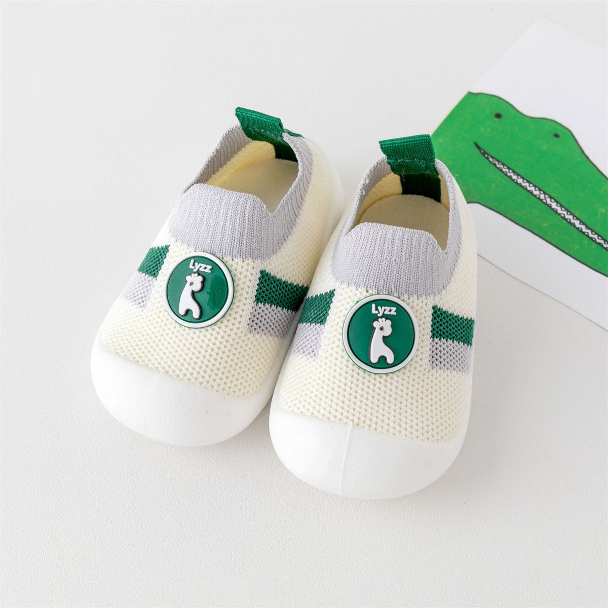 Infant and child boys and girls spring and autumn outdoor non-slip breathable non-stuffy casual shoes