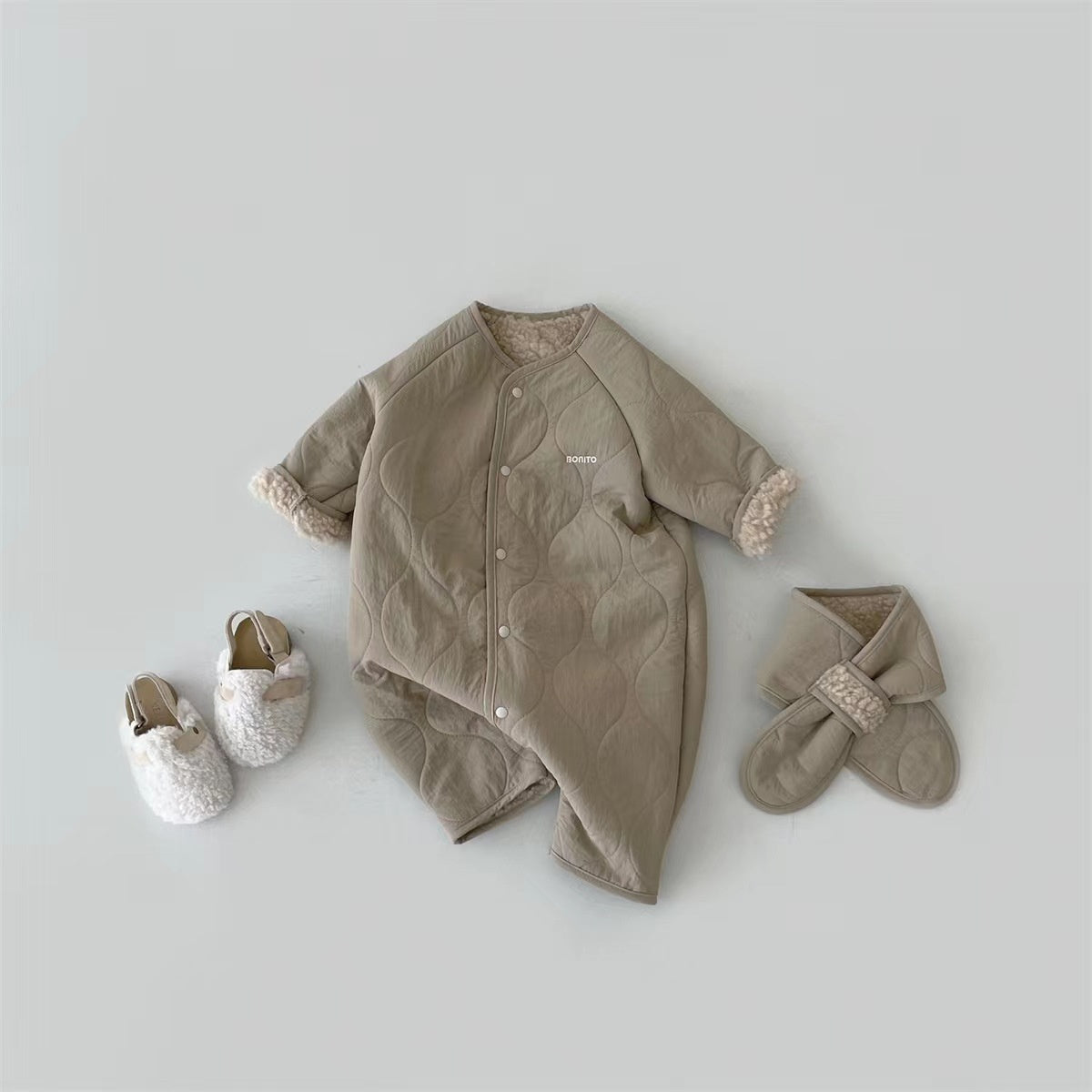 Baby and child lamb fleece simple warm jumpsuit